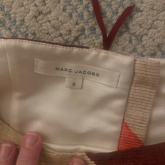 Marc Jacobs 1960s looking dress.  Super cute.  Worn 1x!!! Size 8 - Picture 4 of 4